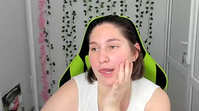 LunaVenom's Live XXX Chat