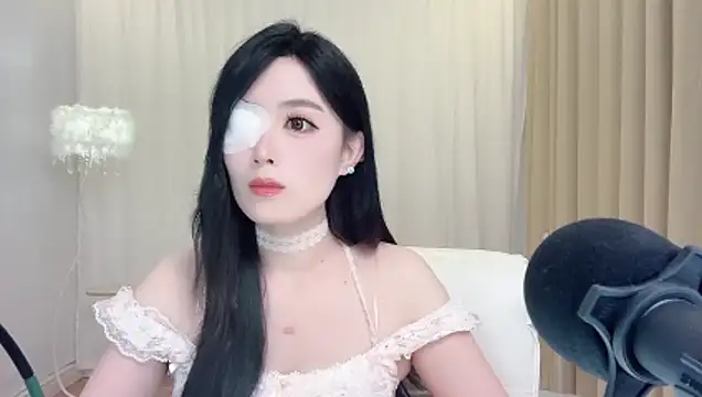 LiLy0608 Chat XXX live