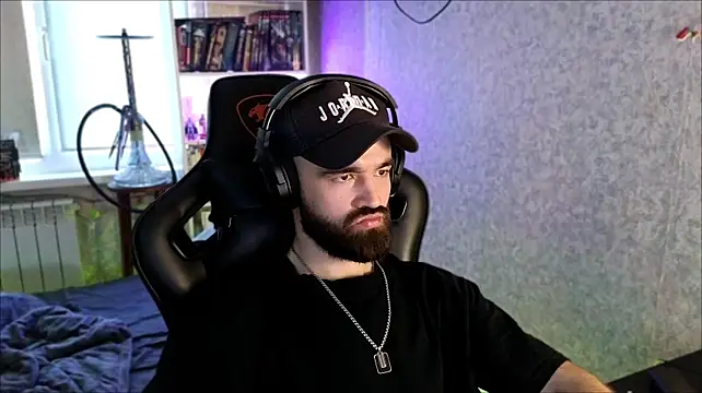 _Serious_Man Live XXX-chat
