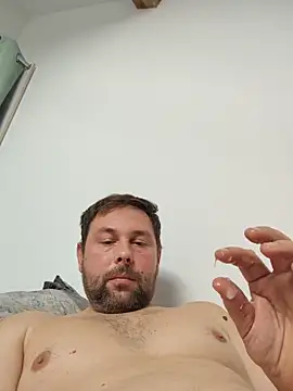 broots91 Live XXX Chat
