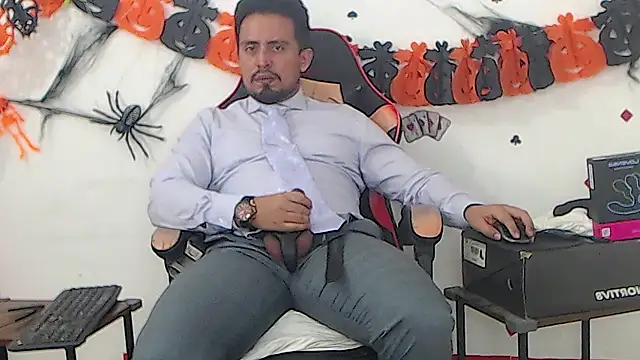 KalethBigDick – Naživo XXX chat