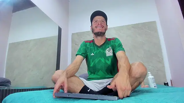 Czat XXX na żywo – un_baxtian