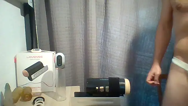 Chat XXX en directo de Oliverlong