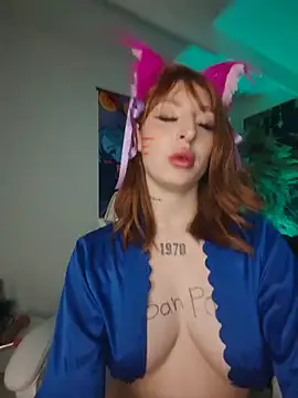 Bennuluspeach_ 即時 XXX 聊天