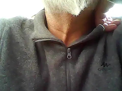 xcimeru Show in webcam