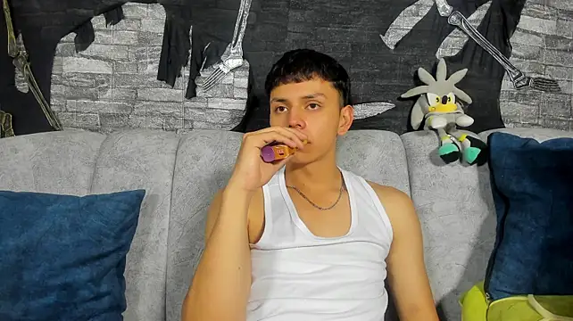 ryanmilk_ live XXX chat