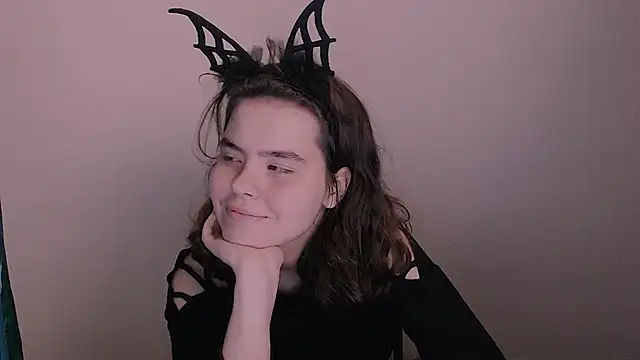 Chat +18 de Hana_Chan_ ao vivo