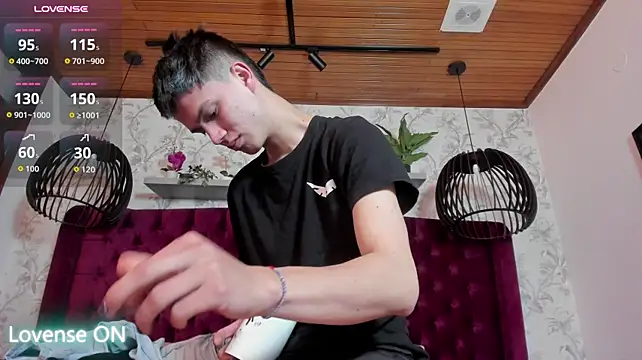 nicktorn 现场XXX聊天