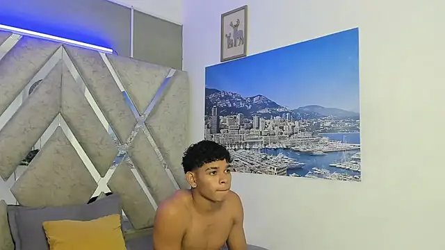 Chat +18 de nova_mitchell7 ao vivo
