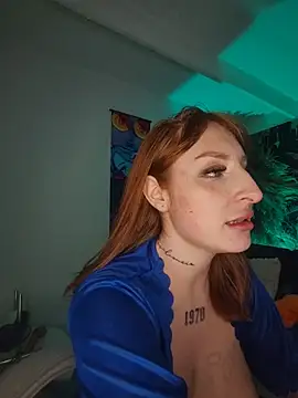 Bennuluspeach_'s Live XXX Chat