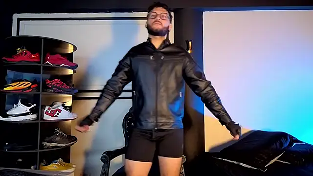 Tadeo_Prieto_ Chat XXX live