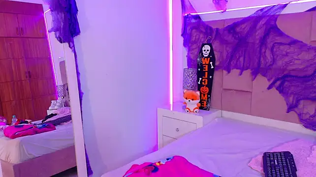 XXX chat uživo modela Danna_Carson