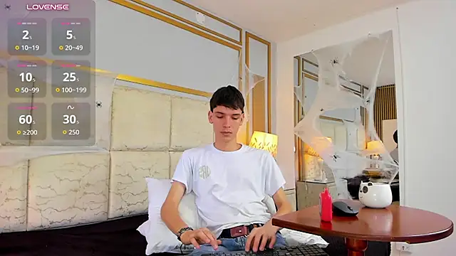 צ'אט XXX בשידור חי של AbyssGaze