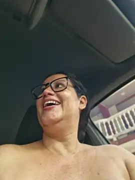 XXX chat uživo modela keilymadam