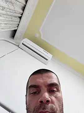 SIRMASTERDOMINATORXXL: απευθείας συνομιλία ΧΧΧ