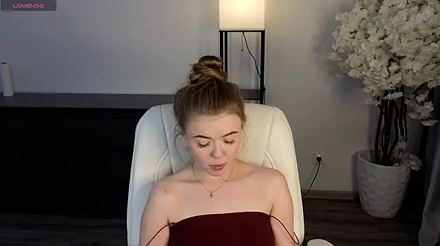 Lina_Castillo 现场XXX聊天