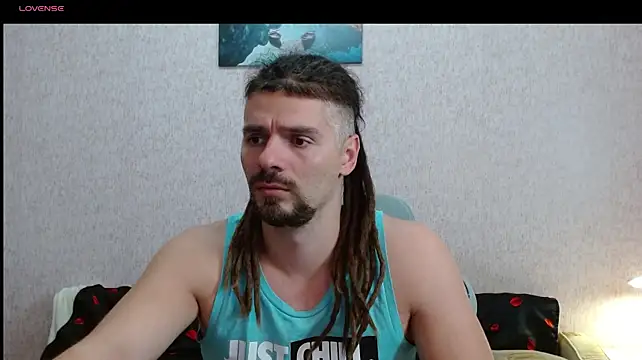 Aestheticguy101 XXX чат на живо