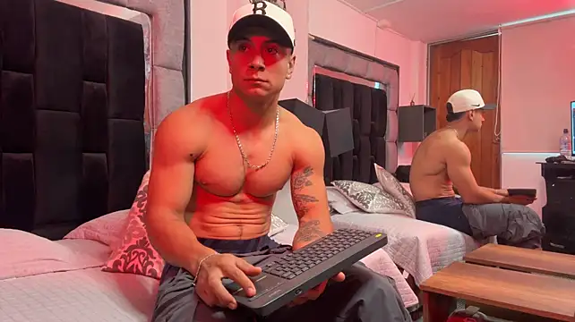 MR_MUSCLE – Live XXX-chat
