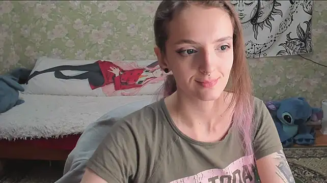 Chat +18 de Cutie_Adelia ao vivo