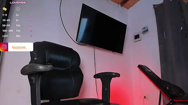 دردشة kuzzcoo الجنسية المباشرة