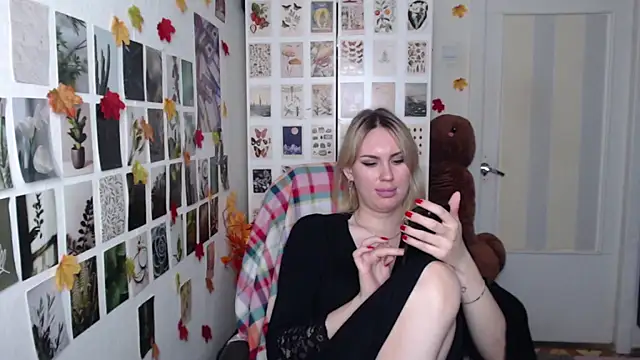 CapriScorpion – Naživo XXX chat