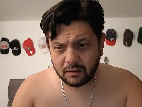 tomtime1 élő XXX-chatje