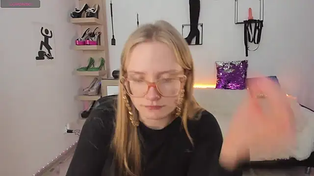 NancyHottie's Live XXX Chat