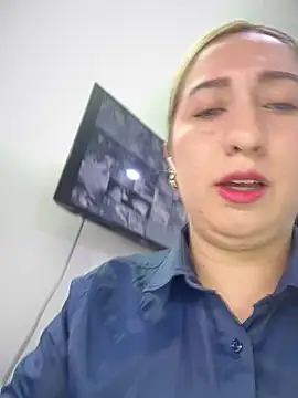 suzy-111 live XXX chat