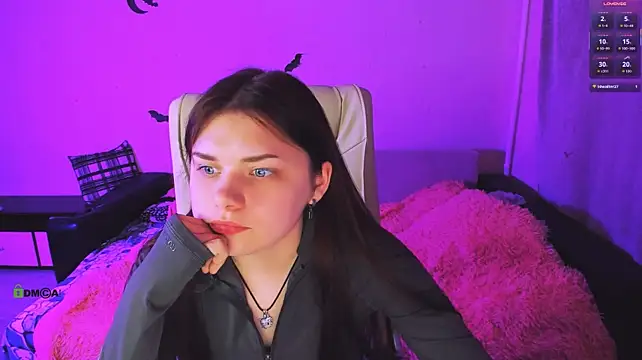 XXX chat uživo modela your_megan