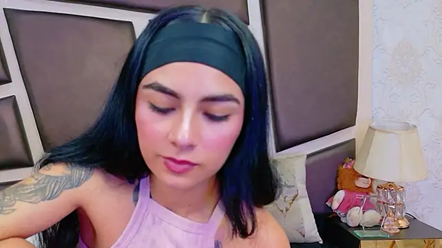 แชท XXX สดของ NicoleEsposito