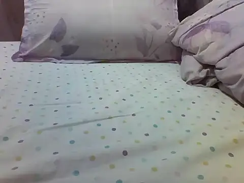 sweet_apple270's Live XXX Chat