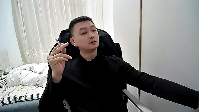 dong-77 Chat XXX in diretta