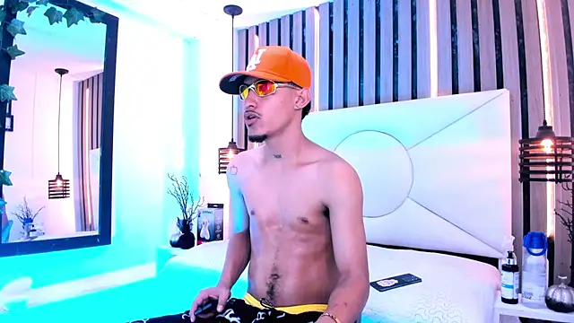 XXX chat uživo modela Camilo_Contreras1