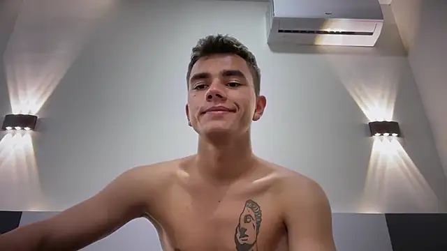 Just_Max02 live XXX chat