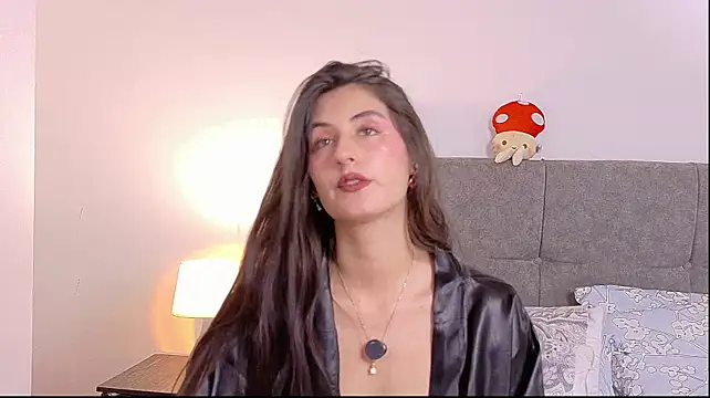 Lexiie1 Chat XXX live