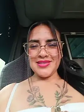 MAYE__13n Live XXX chat