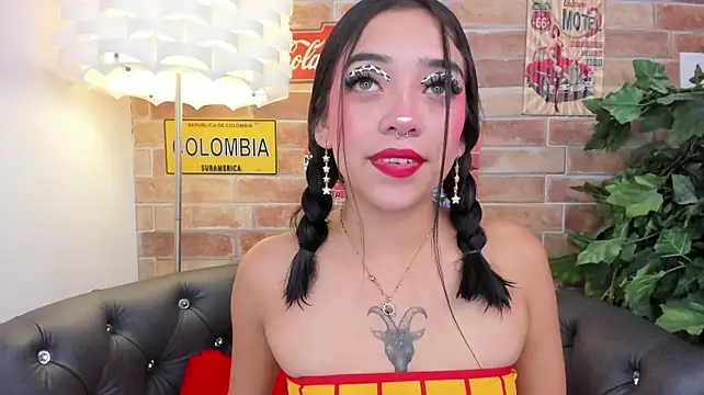 دردشة foxy_hannah الجنسية المباشرة