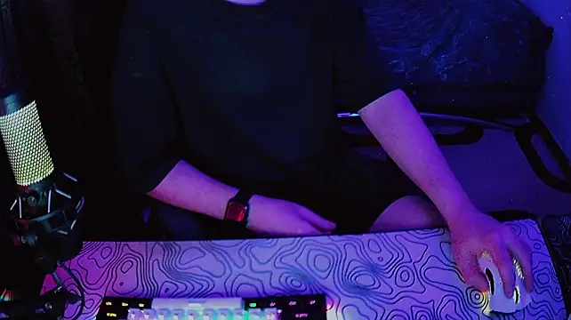 fame_bc – Naživo XXX chat