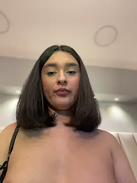 MiahWindsor 现场XXX聊天