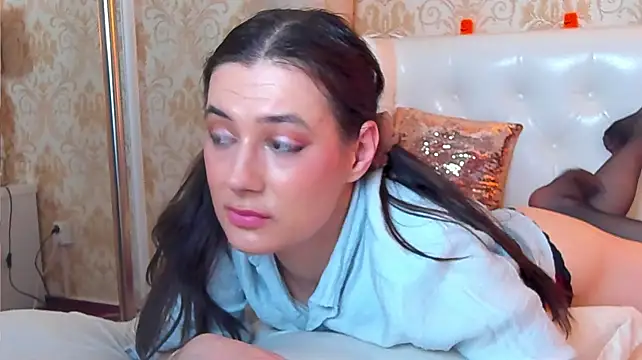 JuliaHunts: онлайн-секс-чат