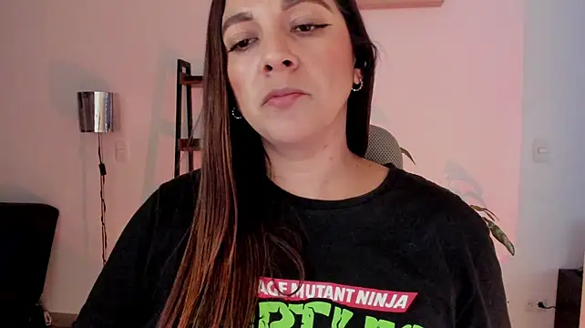 Chat XXX en directo de urcute_kitten