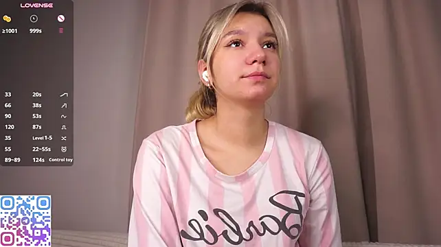 BrynnHolverson Live XXX Chat