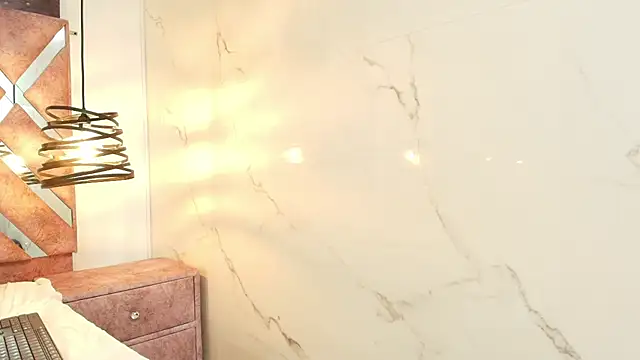 Honey_Belle_'s Live XXX Chat