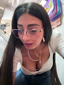 Czat XXX na żywo – IsabellaMariet