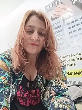 LUISA--30 লাইভ XXX চ্যাট