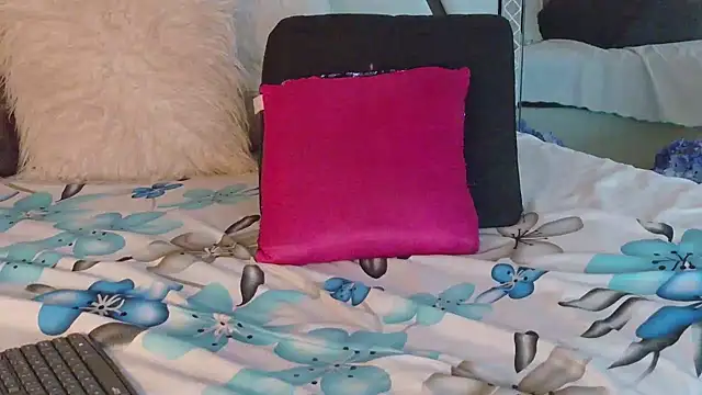 TiffannyValentineのライブXXXチャット