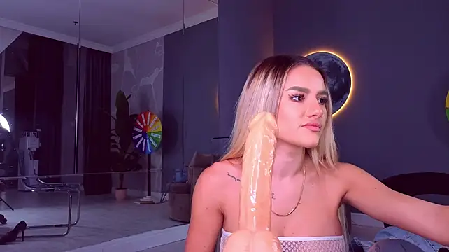 Chatroom XXX en direct de SpoilM3Mor3