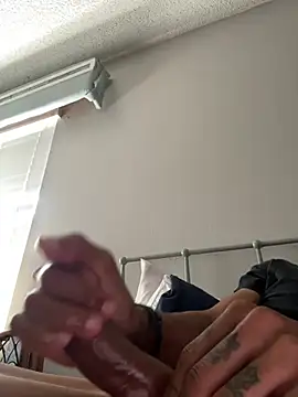 BigPrettyDick777 Obrolan Langsung XXX