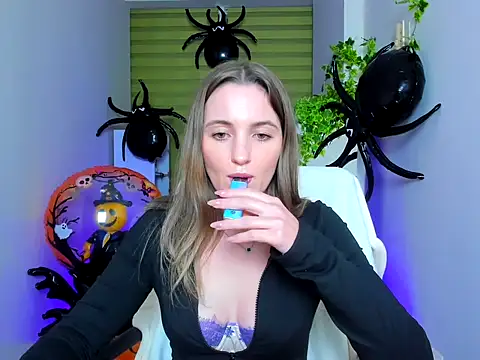 Mila-moon Live XXX-Chat