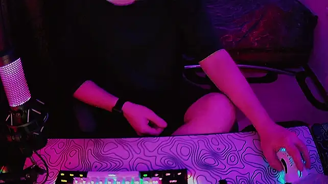 fame_bc's Live XXX Chat